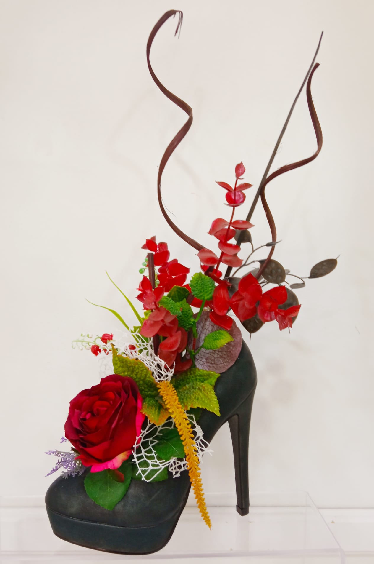 Zapato de tacón con flores. Regalos inolvidables - RF00825